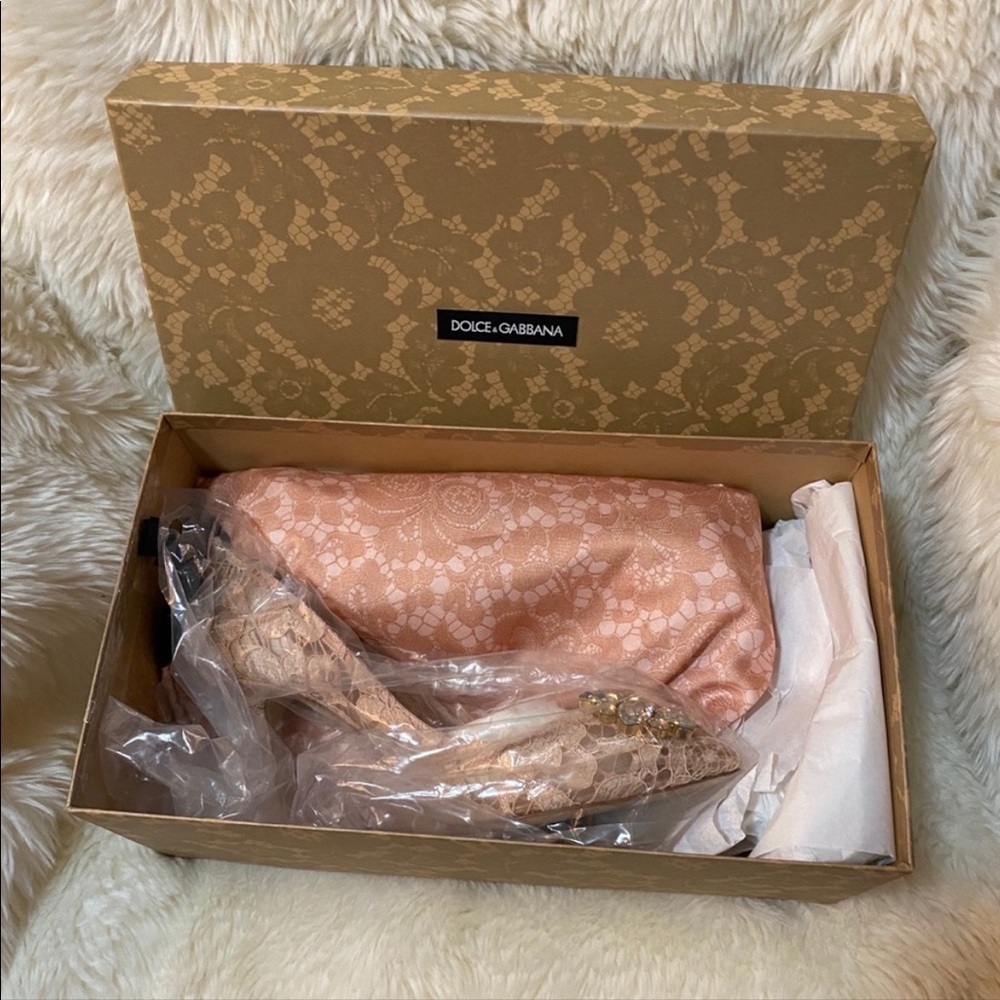 dolce & Gabbana lease crystal pumps - Picture 8 of 15